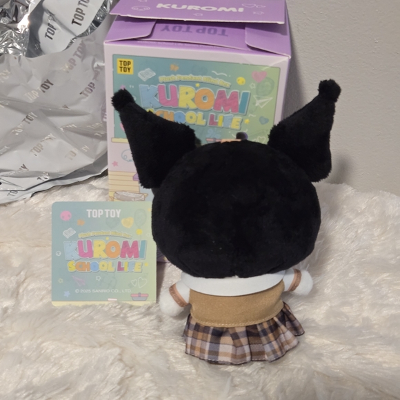 TOP TOY Kuromi School Life Series, Confirmed MOCHA - Picture 7 of 9